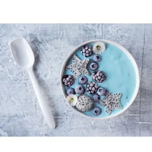 phycocyanin smoothie.jpg